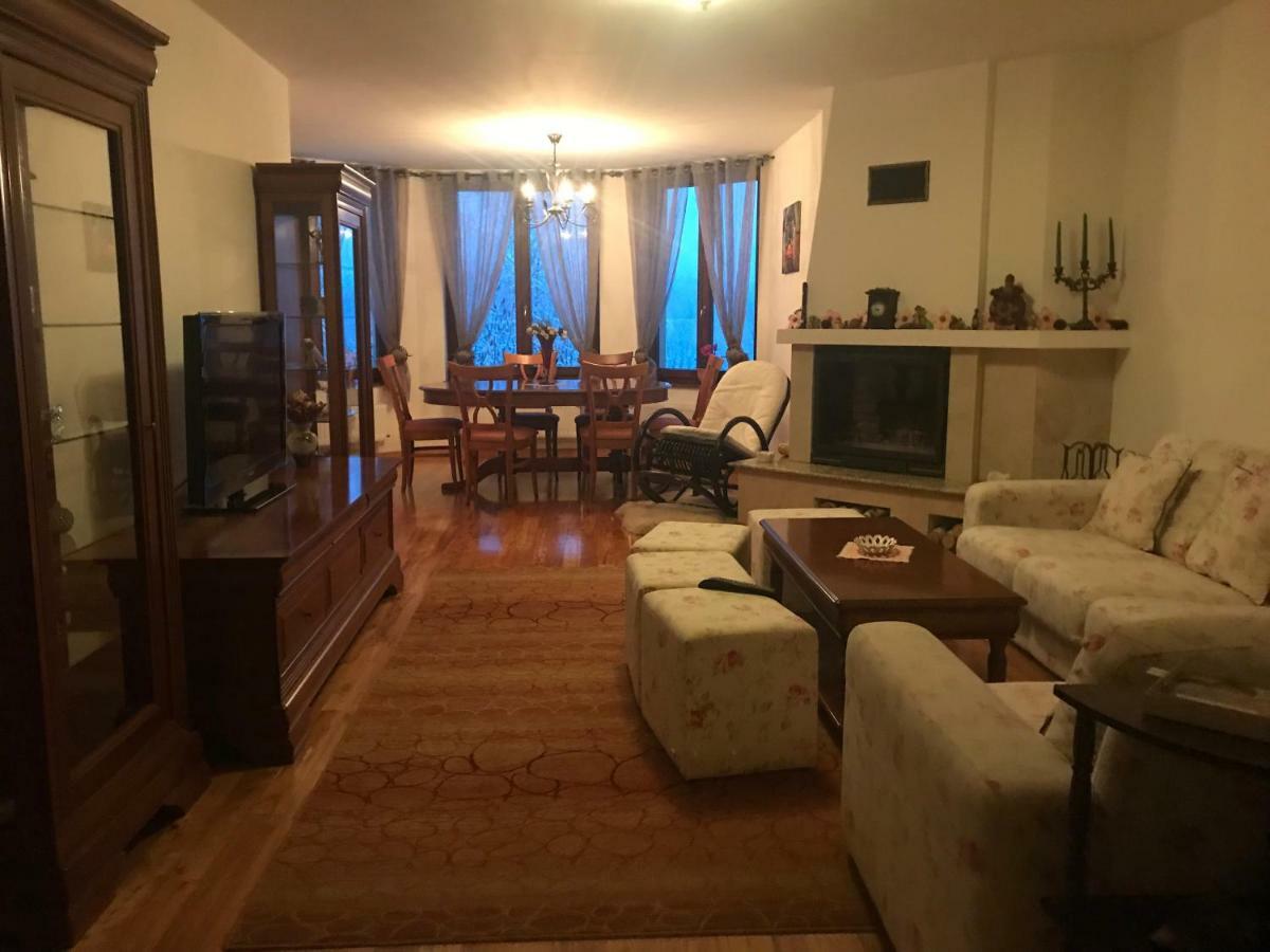 Trovanti Apartment Feleacu Exterior photo